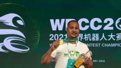 ሰላሙ ይስሃቅ፤ በቤጂንግ በተካሄደው የሮቦት ውድድር አሸናፊ የሆነው ኢትዮጵያዊ