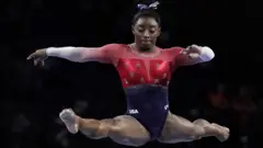 Simone Biles en el Mundial de Gimnasia.
