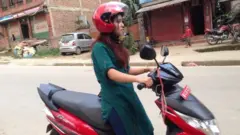 महिला चालक