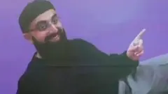 இந்த இளைஞர் ஒரு 90ஸ் கிட்ஸ்.