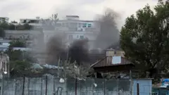 Al-Shabaab mana hidhaa eegumsa cimaa qabu Mooqadishoo seenuun haleele