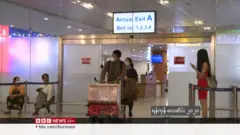 ပြည်ပမြန်မာအလုပ်သမားတွေ အလည်ပြန်ရင် သံရုံးထောက်ခံစာလို