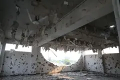 तबाह हुई अब्बास मस्जिद