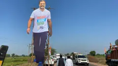 भारत जोडो यात्रेदरम्यान राहुल गांधींचे विदर्भात लागलेले बॅनर्स