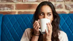 காபி குடிக்க சரியான நேரம் எது? எப்படிப் பருகுவது உடலுக்கு நல்லது?