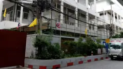 Уйғурлар Бангкокдаги ушбу мигрантлар учун ҳибсхонада 10 йилдирки ушлаб турилганди. 