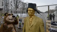 Опідало Путіна і ведмедя