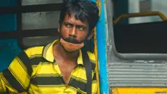 बस कंडक्टर