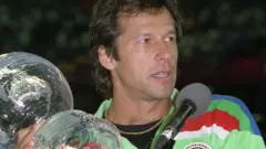 1992च्या विश्वचषकासह पाकिस्तानचा तत्कालीन कॅप्टन इम्रान खान
