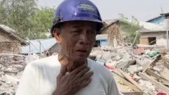 미얀마 지진으로 손녀를 잃은 할아버지