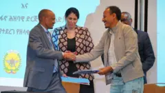 Pirezidantii Mootummaa Naannoo Amaaraafi bakka bu'aa Faannoo Maasrashaan hoogganamu