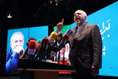 محمد جواد ظریف در جریان مبارزات انتخاباتی در تهران