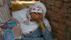 लिवर फ़ेल होने से मारे गए दिलशाद की मां हारुनी कहती हैं 48 घंटे में ही सब ख़त्म हो गया