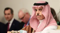 وزير الخارجية السعودي الأمير فيصل بن فرحان.