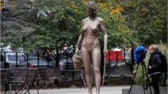 "Medusa com a Cabeça de Perseu"