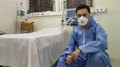 Médico Iago Polo em hospital