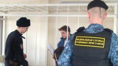 Обвиняемые по первому в России делу об «ЛГБТ‑экстремизме» получили сроки до семи лет