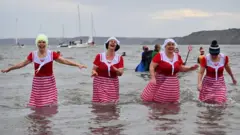 Пловцы в Скарборо
