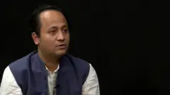 রাজনীতিতে আসা, দলে নতুন নেতৃত্বের জায়গা করে নেয়া এবং সমালোচনা মোকাবেলা -- নানা বিষয়ে বিবিসির সঙ্গে কথা বলেছেন মহিবুল হাসান চৌধুরী নওফেল।
