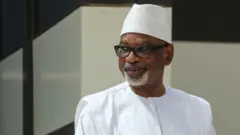 Ibrahim Boubacar Keïta (ifoto yo mu bubiko yo ku itariki ya 30 y'ukwezi kwa gatandatu muri uyu mwaka wa 2020)