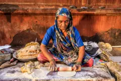 जगभरात एकीकडे 80 कोटी लोक उपाशी अन् दुसरीकडे 105 कोटी टन अन्नाची होते दरवर्षी नासाडी 