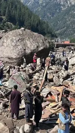 ویرانی‌های ناشی از سیلاب در نورستان افغانستان