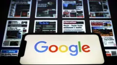 логотип Google и страницы французских изданий, входящих в ассоциацию APIG