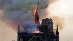 Paris'teki Notre Dame Katedrali 15 Nisan'da büyük oranda yandı. Restorasyonun 5 yıl içinde bitmesi planlanıyor.