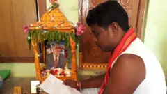 ట్రంప్ చిత్రానికి పూజలు
