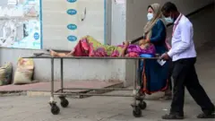 বাংলাদেশে কোভিড-১৯ এ সংক্রমণ ও মৃত্যুর সংখ্যা বাড়ছে