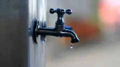 Water drop in faucet