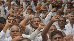 પ્રતીકાત્મક તસવીર