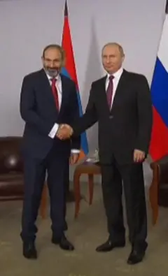 Putin va Pashinyan