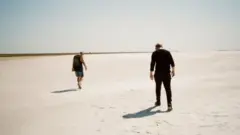 "Додому"