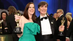 जेनिफर लेम र सिलियन मर्फी