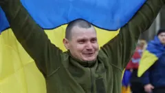 Чоловік із Українським прапором 