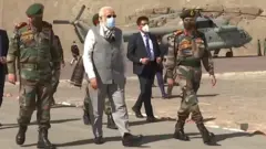 नरेंद्र मोदी