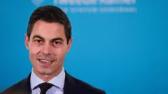 Rob Jetten speaks to the press in the House of Representatives' formation area in The Hague in February