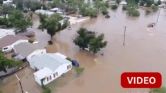 அமெரிக்காவில் திடீர் வெள்ளம்: 24 பேர் பலி, கிறிஸ்தவ முகாமில் இருந்த சிறுமிகளை காணவில்லை