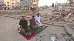 Fələstinlilərin bayram namazı