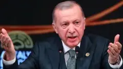 Эрдўған конституцияни ўзи учун ўзгартиришни истаётганини рад этти.