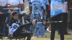 17 வயதான ஷீதல் தேவி, பாராலிம்பிக்கில் இந்தியாவுக்காக தங்கம் வெல்ல வேண்டும் என்பதில் உறுதியாக உள்ளார்