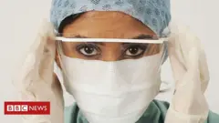 معدات الوقاية الشخصية للأطباء.... أزمة دون بديل