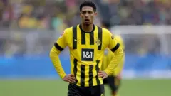 جود بلينغهام لاعب خط وسط منتخب إنجلترا ونادي دورتمند الألماني