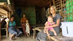 ရခိုင်စစ်ရှောင်တွေ 