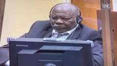 Félicien Kabuga mu cyumba cy'urukiko i La Haye kuri uyu wa kabiri