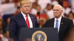 Mr Trump da Mr Pence  a 2020