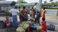 စခန်းသစ်ချထားဖို့ မြို့နယ်အုပ်ချုပ်ရေးမှူးက မြေနှစ်ဧက ငှားရမ်းပြီး စီစဉ်ပေးထားတယ်လို့ဆို