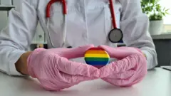 Врач