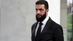 सीरिया की अंतरिम सरकार के प्रमुख अहमद अल-शरा